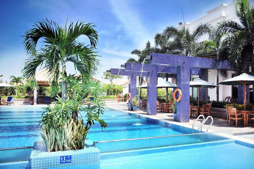 Hotel Lexis Port Dickson Exteriér fotografie